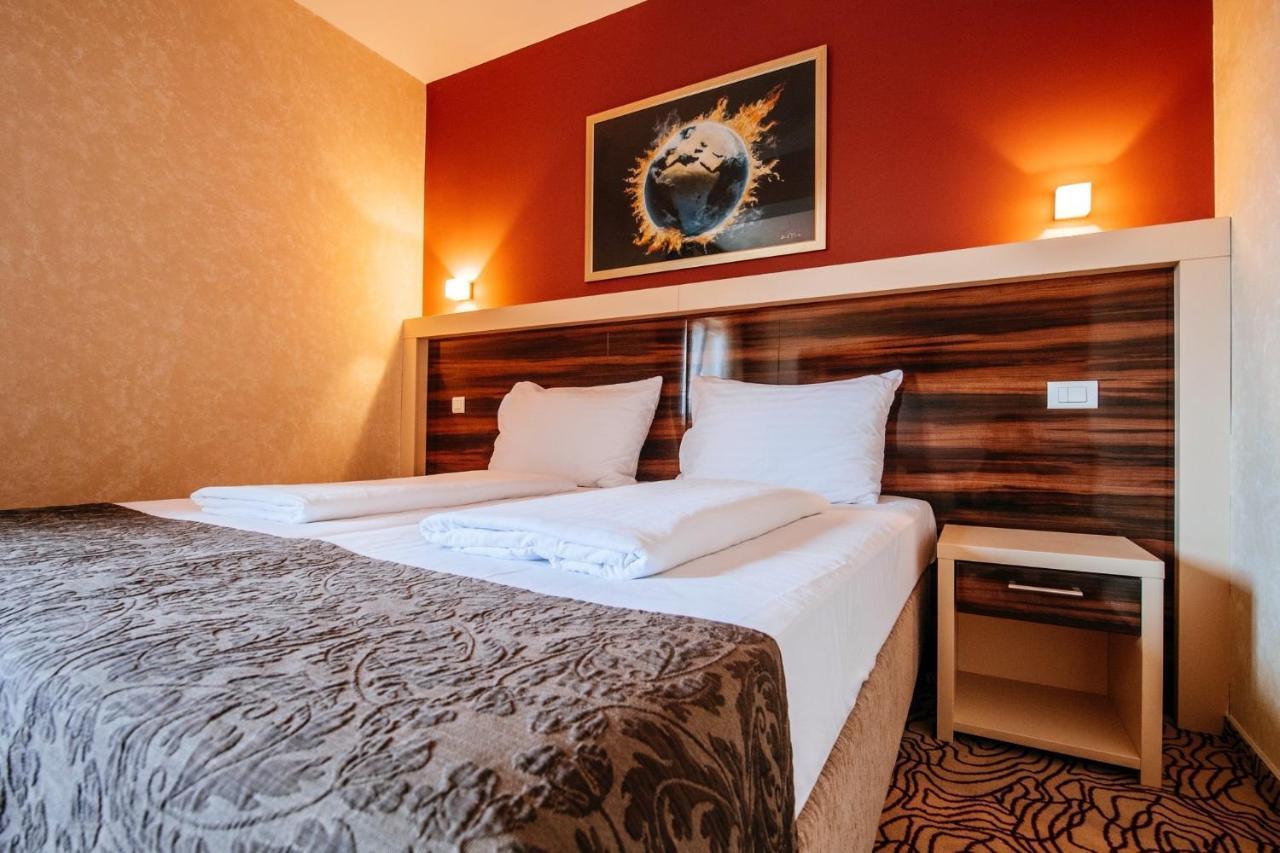 Hotel Terra Novalja Extérieur photo